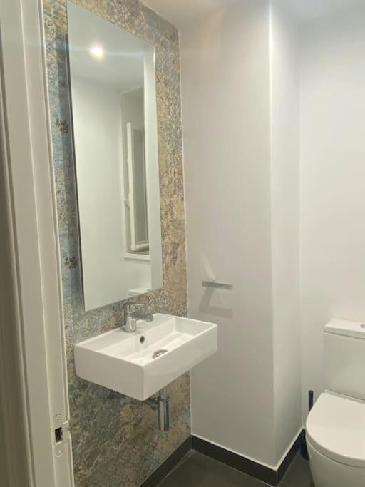 Nuevo! Piso Al Lado De Catedral - Oviedo Apartman Kültér fotó